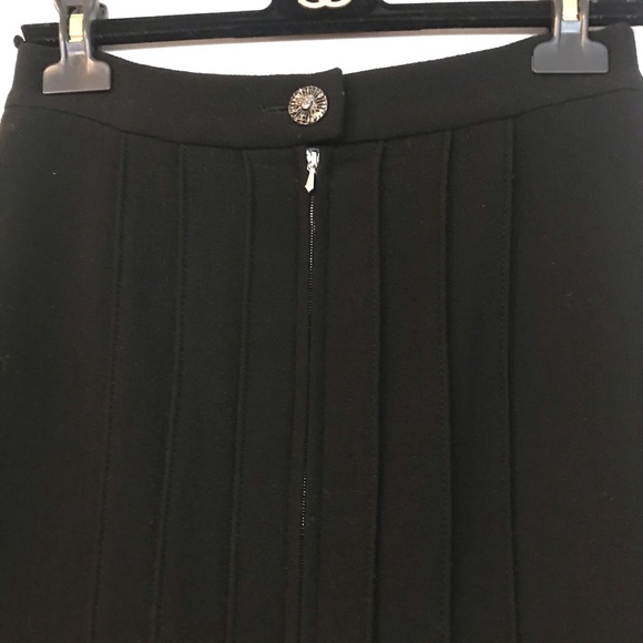 Chanel Zip Front Skirt - Picture 9 of 14